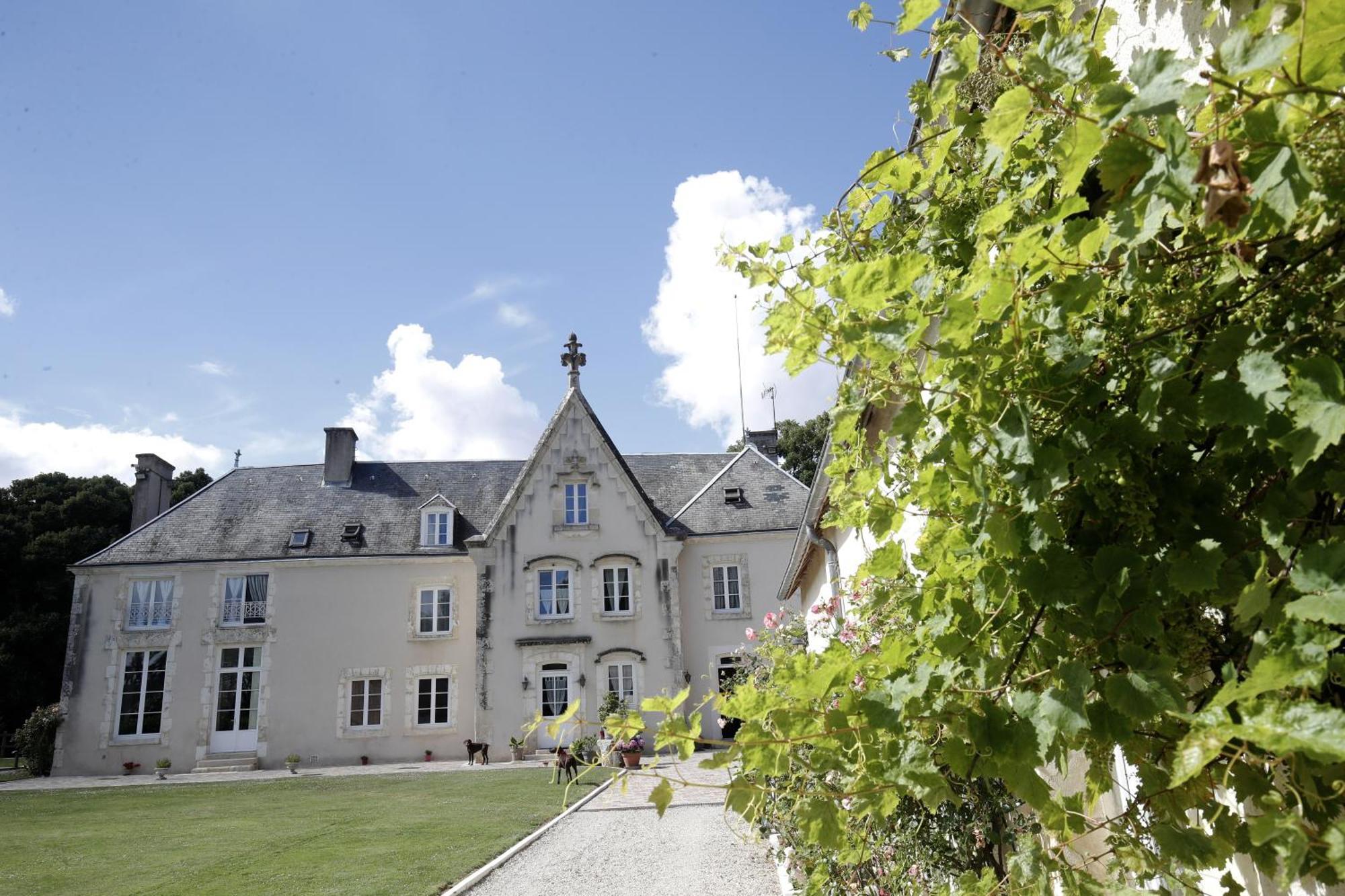 Chambres D'Hotes Chez Sylvie Donnemain-Saint-Mames Buitenkant foto