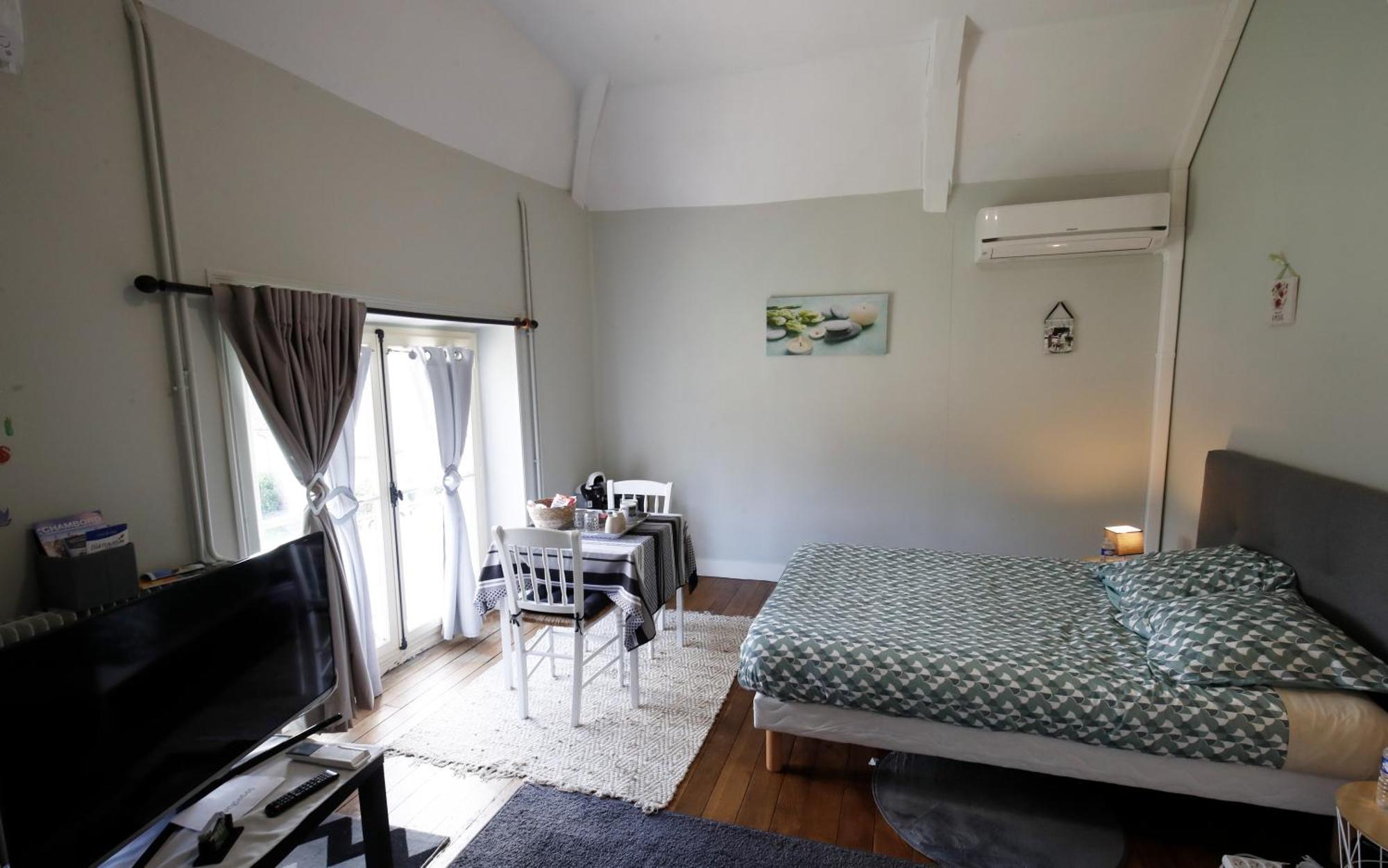 Chambres D'Hotes Chez Sylvie Donnemain-Saint-Mames Buitenkant foto